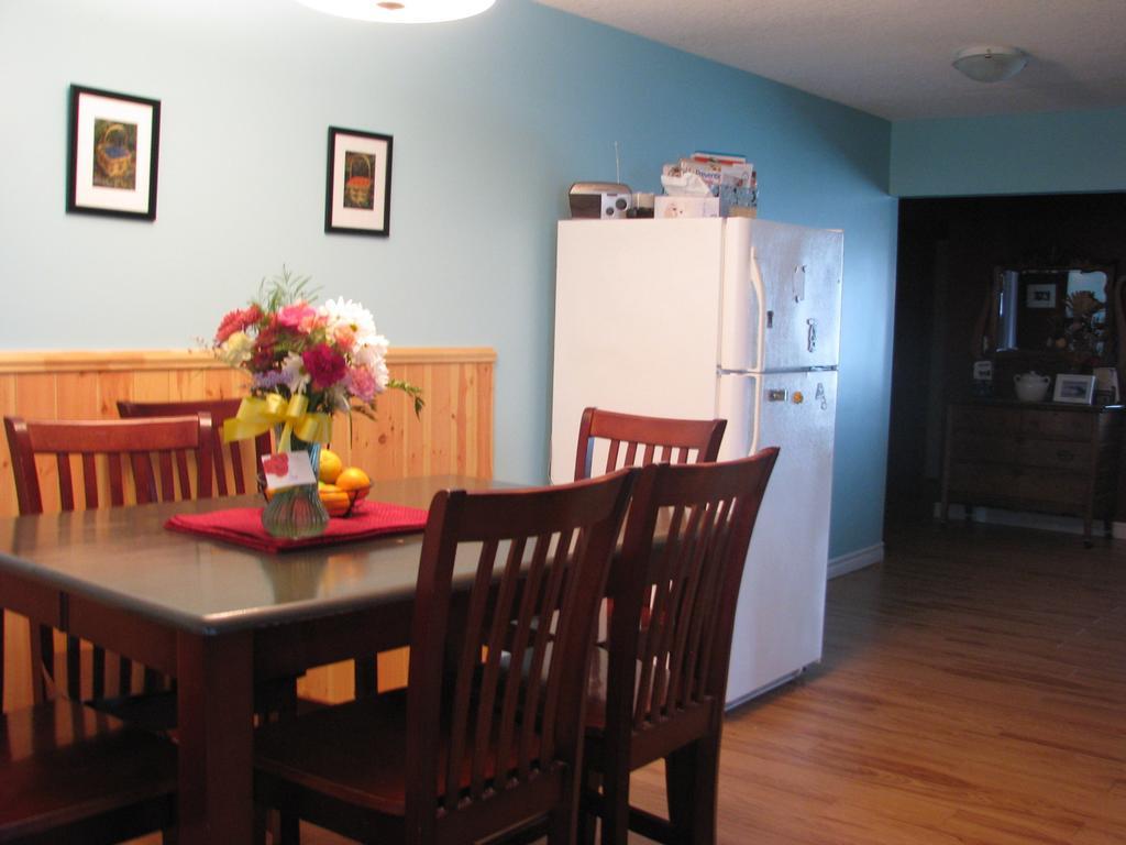 Right Off Da Boat B&B Channel-Port aux Basques Εξωτερικό φωτογραφία